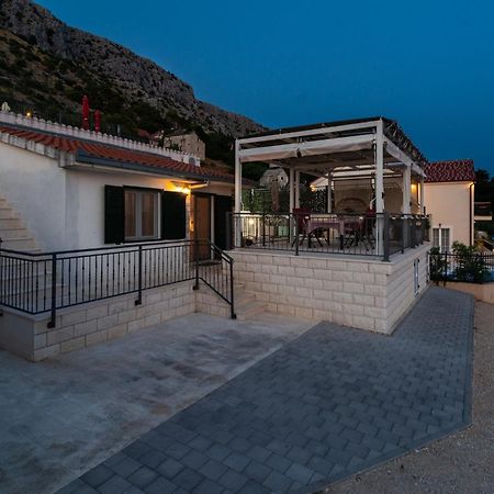 Villa Kuca Za Odmor R&A Podstrana Exterior foto